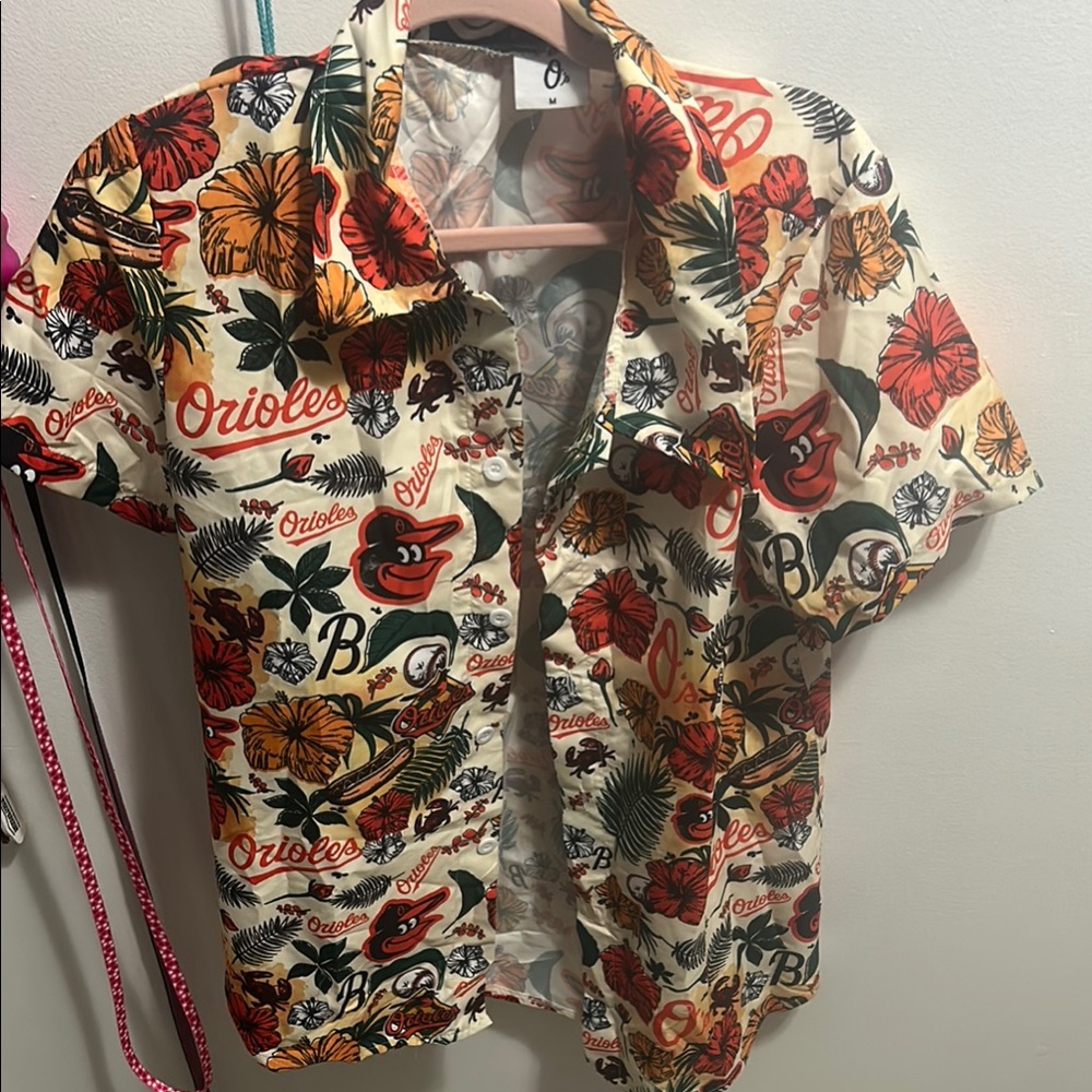 NEVER WORN! Orioles Themed Men's Shirt - Multicolor